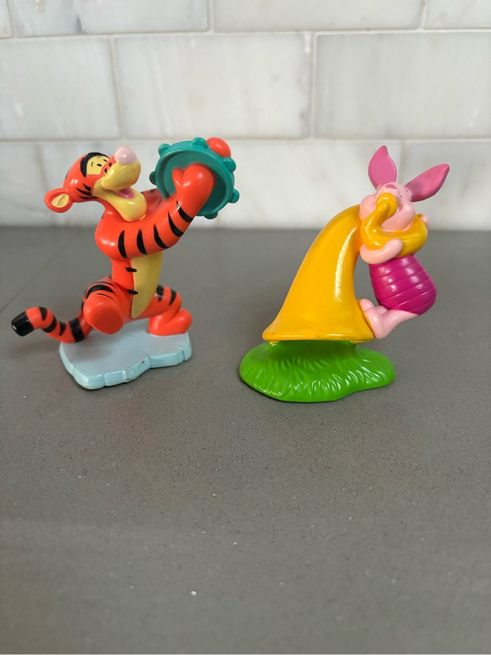 Vintage 2000 Disney Tigger & Piglet Musical PVC Figures Set